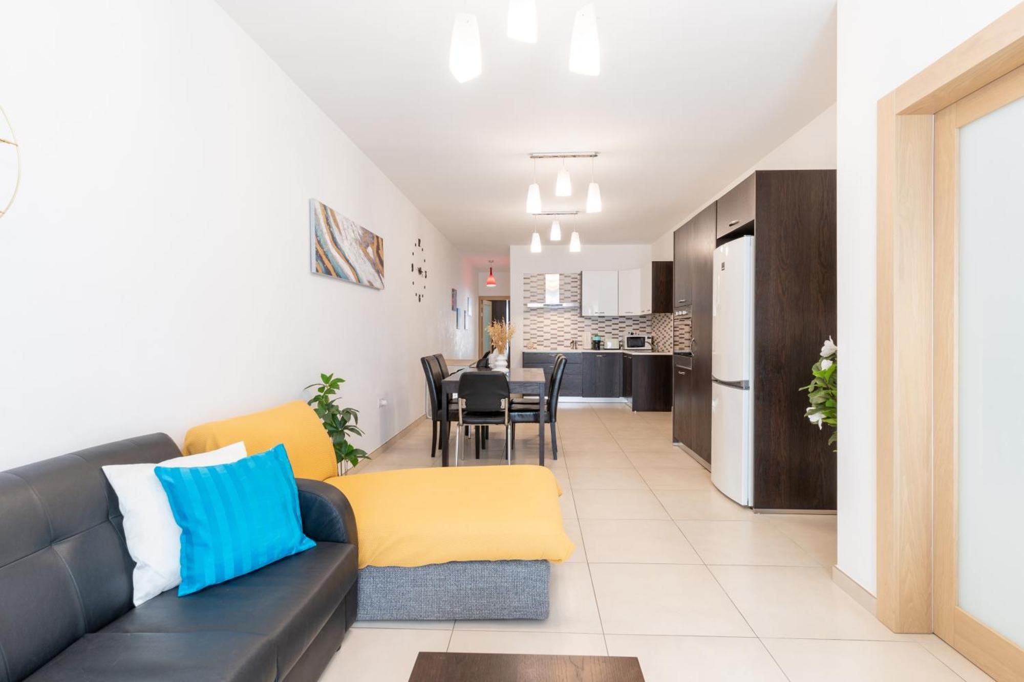 2 Bedroom In Central St Julians Prime Location In Paceville Apt 3 By Vaganza Saint Julian's Exterior photo