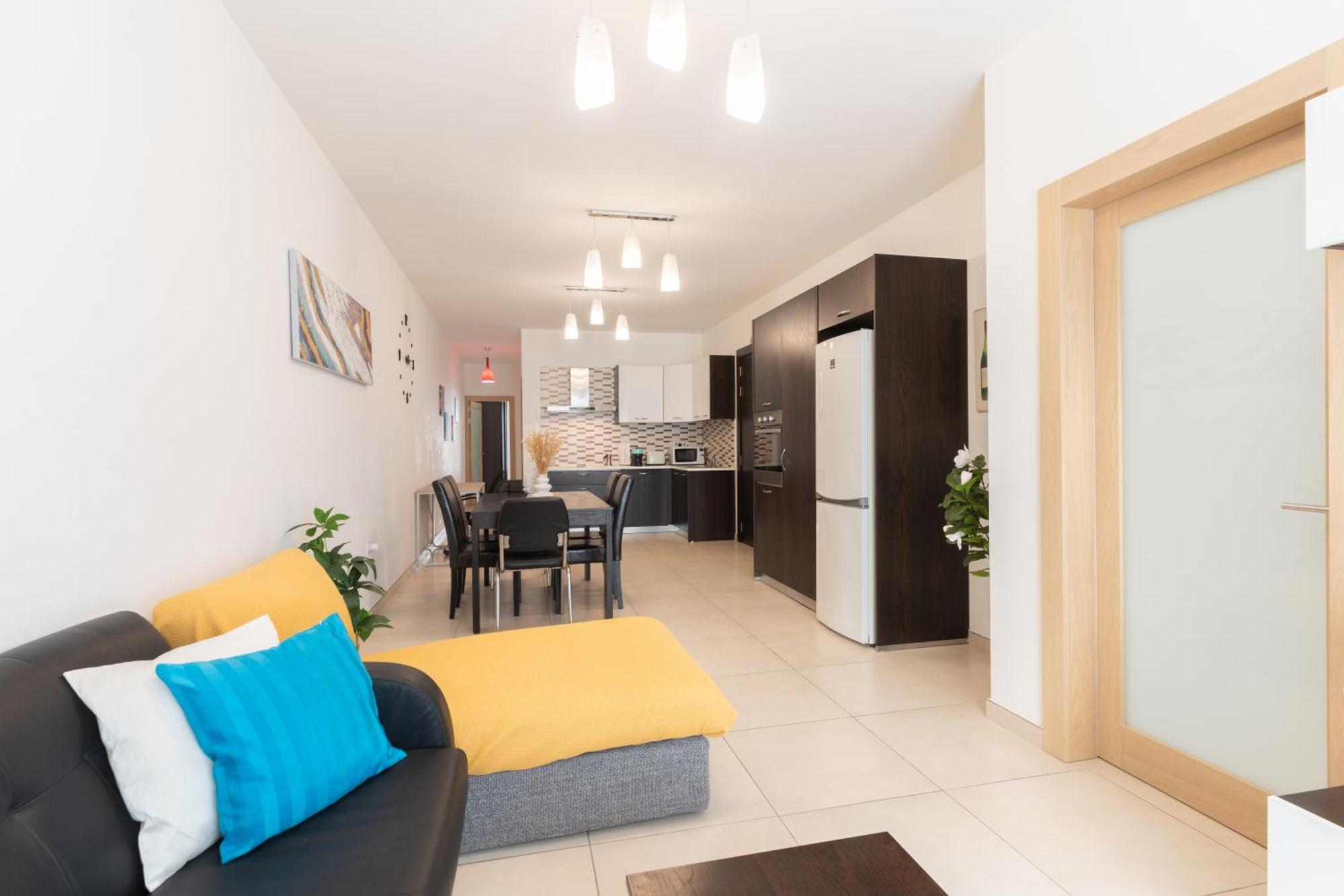 2 Bedroom In Central St Julians Prime Location In Paceville Apt 3 By Vaganza Saint Julian's Exterior photo